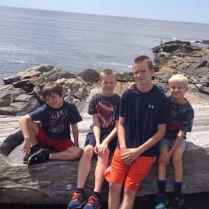 Meet your Posher, Casey